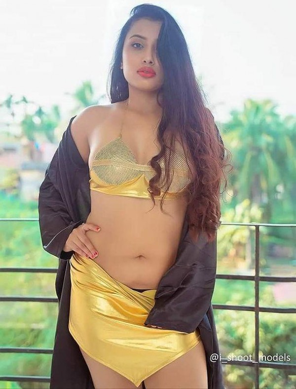 escorts West Singapore: Book Get a High Profile Indian call girls in Singapore