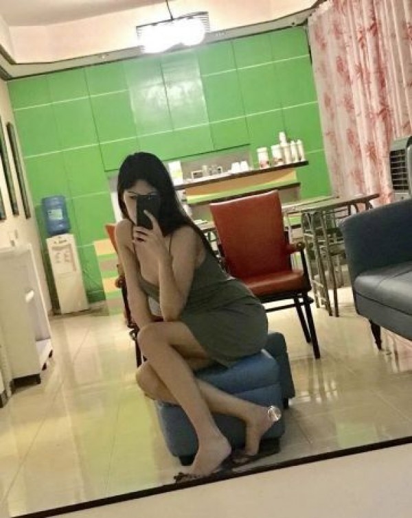 escorts North East Singapore: LETS GO TO BED I AM PURE EROTICISM, SHE DEVIL WITH NICE ASS TO DREAM