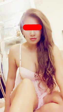 escorts Central Singapore: COME TO MY HOTEL I DO IT VERY RICH, SEPARATED WITH PRETTY FACE FOR THE MORNINGS