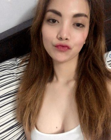 Erotic Massages West Singapore: HELLO I’M A GOOD GIRL, BIG ASS TOUCH ME A LOT I’M REAL