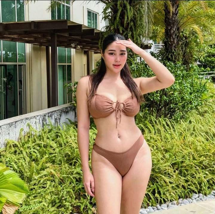 escorts Central Singapore: Captivating & Innocent beauty,EVA here!